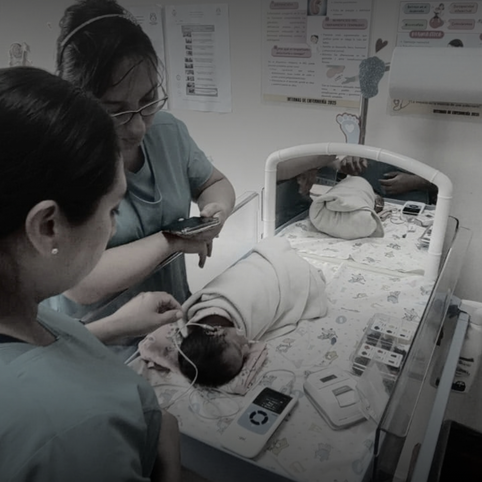 Personal de MD Perú y del hospital durante la capacitación